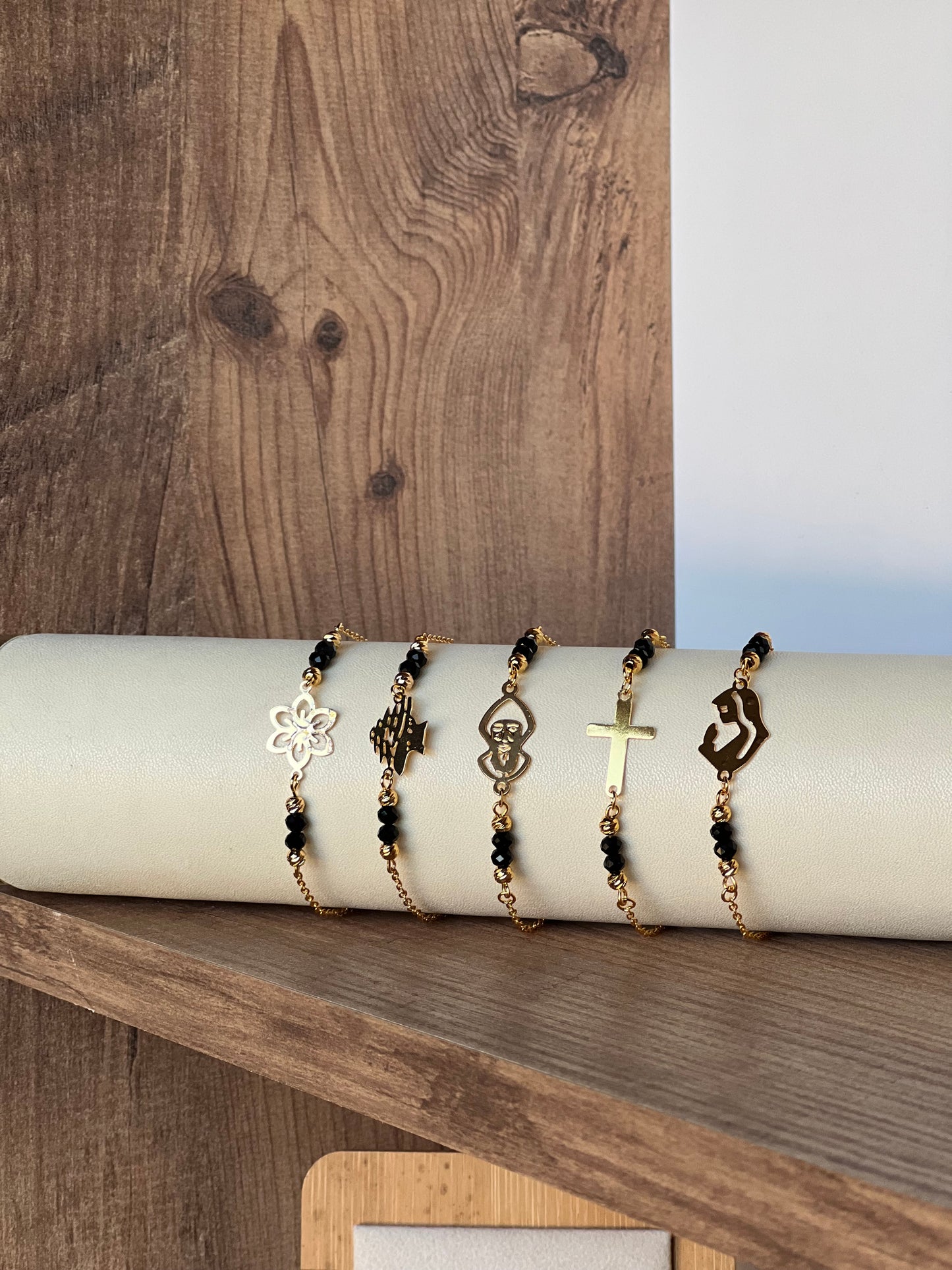 Crystal black bracelet