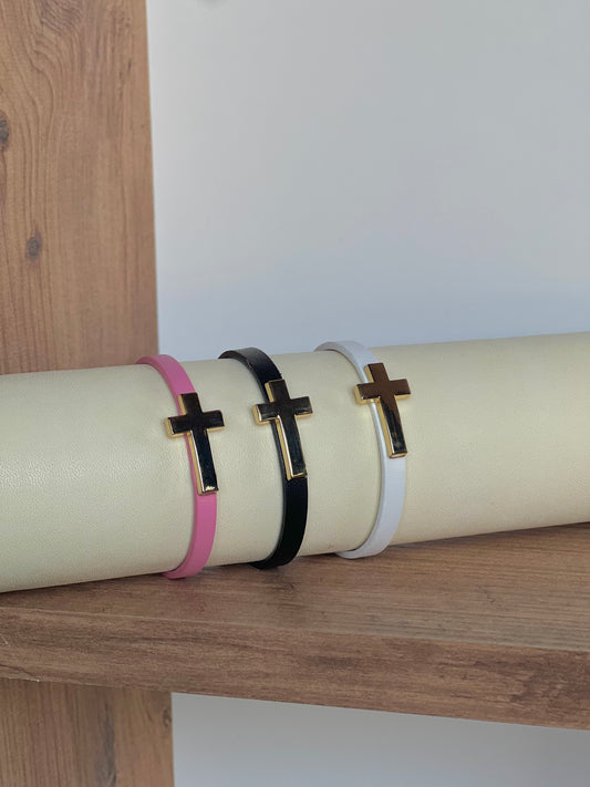 Cross leather bracelet