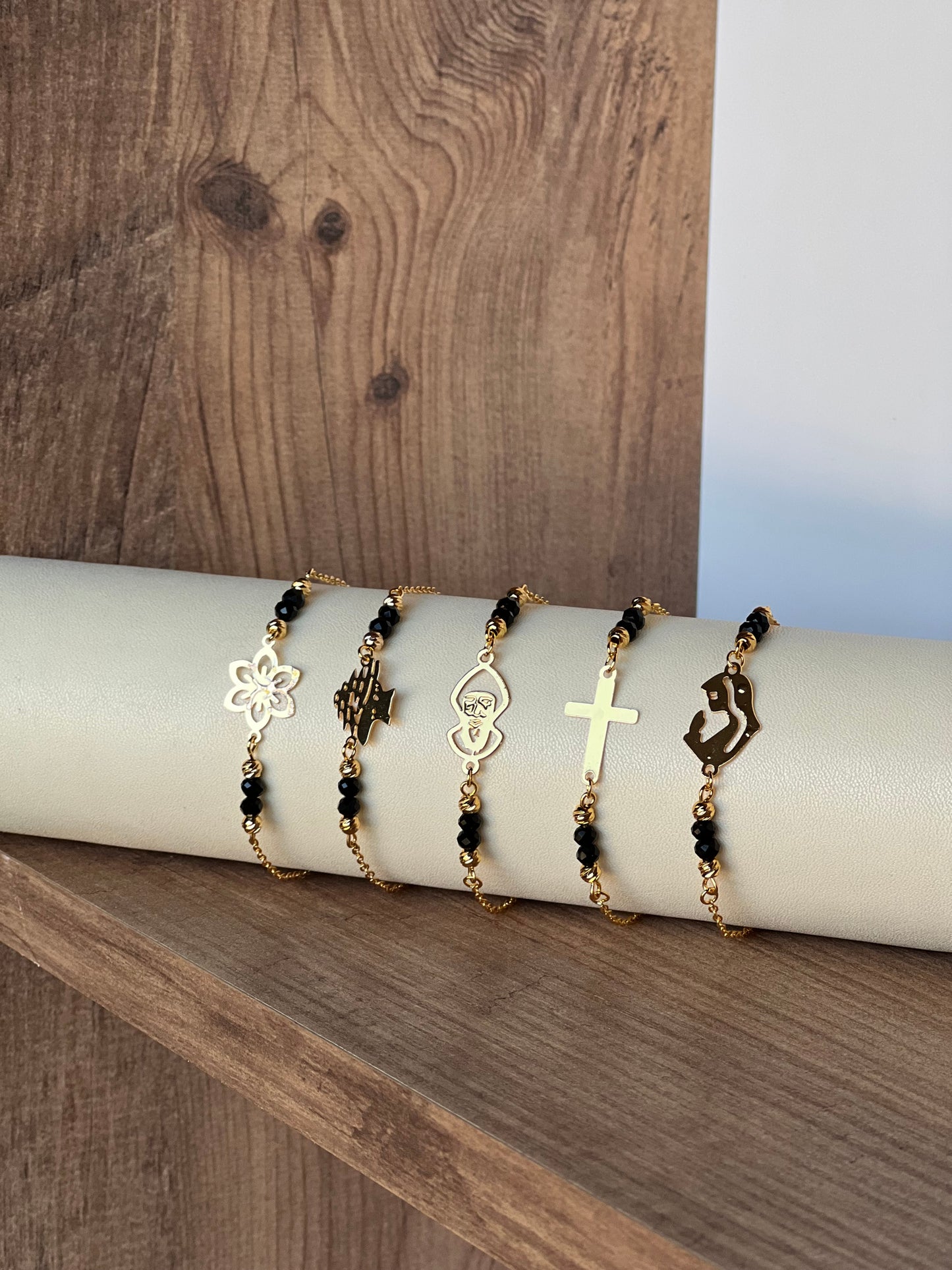 Crystal black bracelet