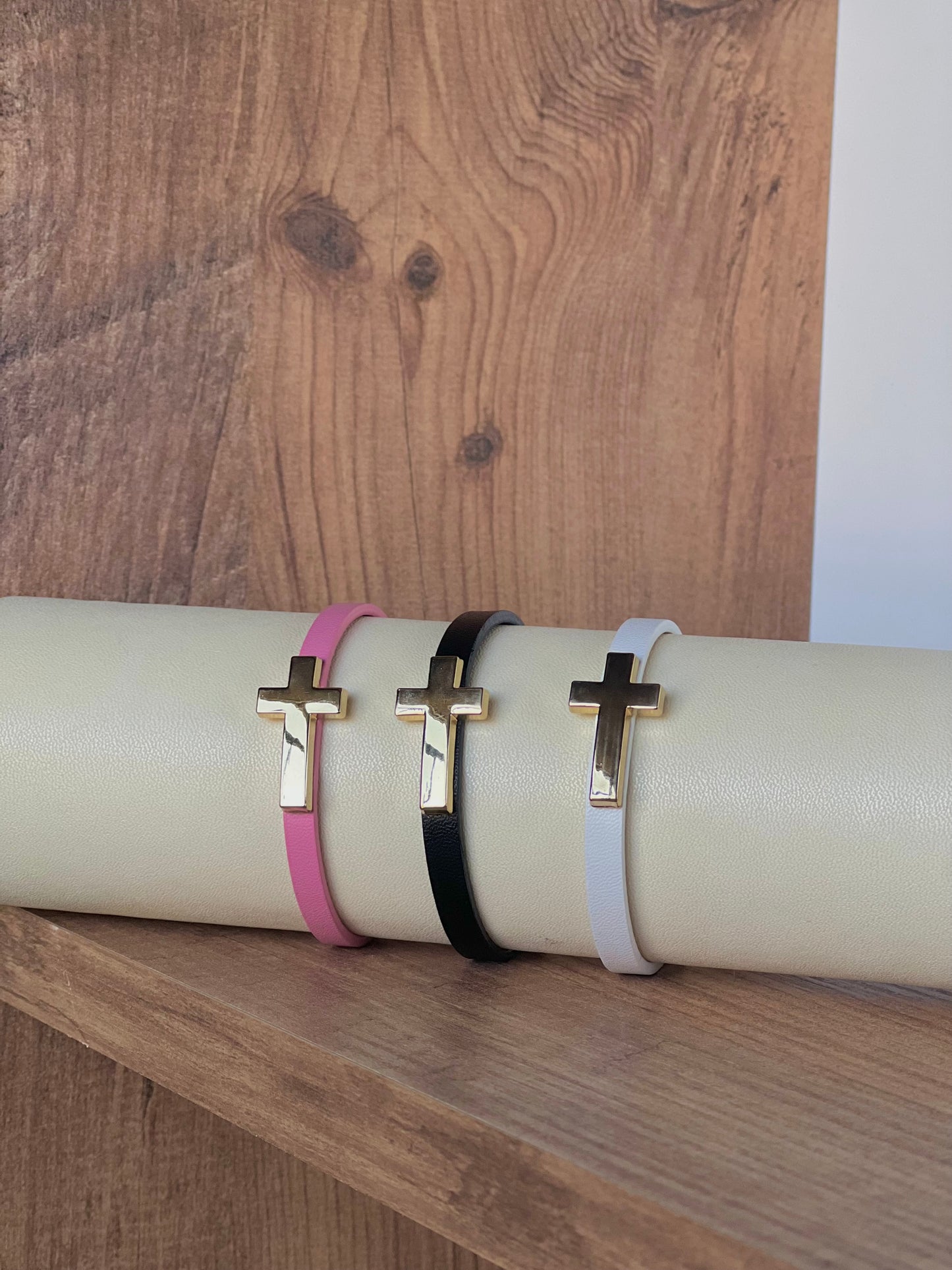 Cross leather bracelet