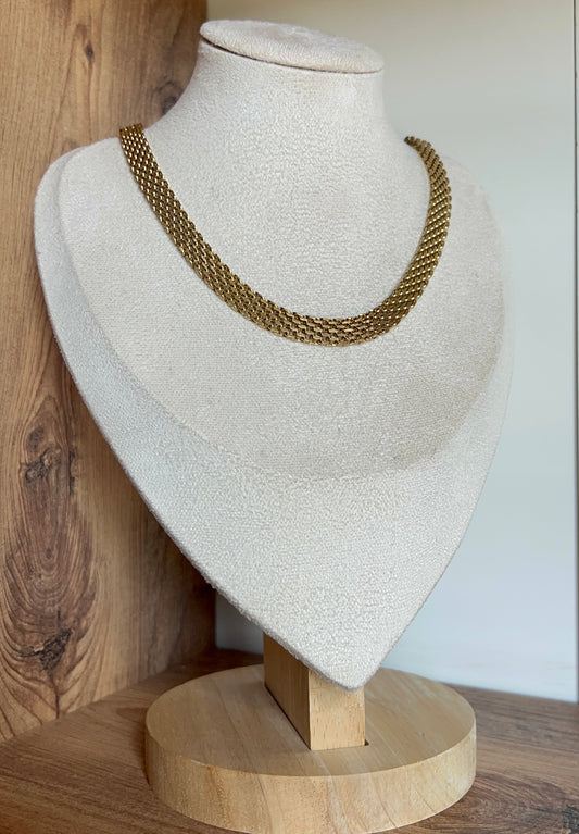Bold chain necklace