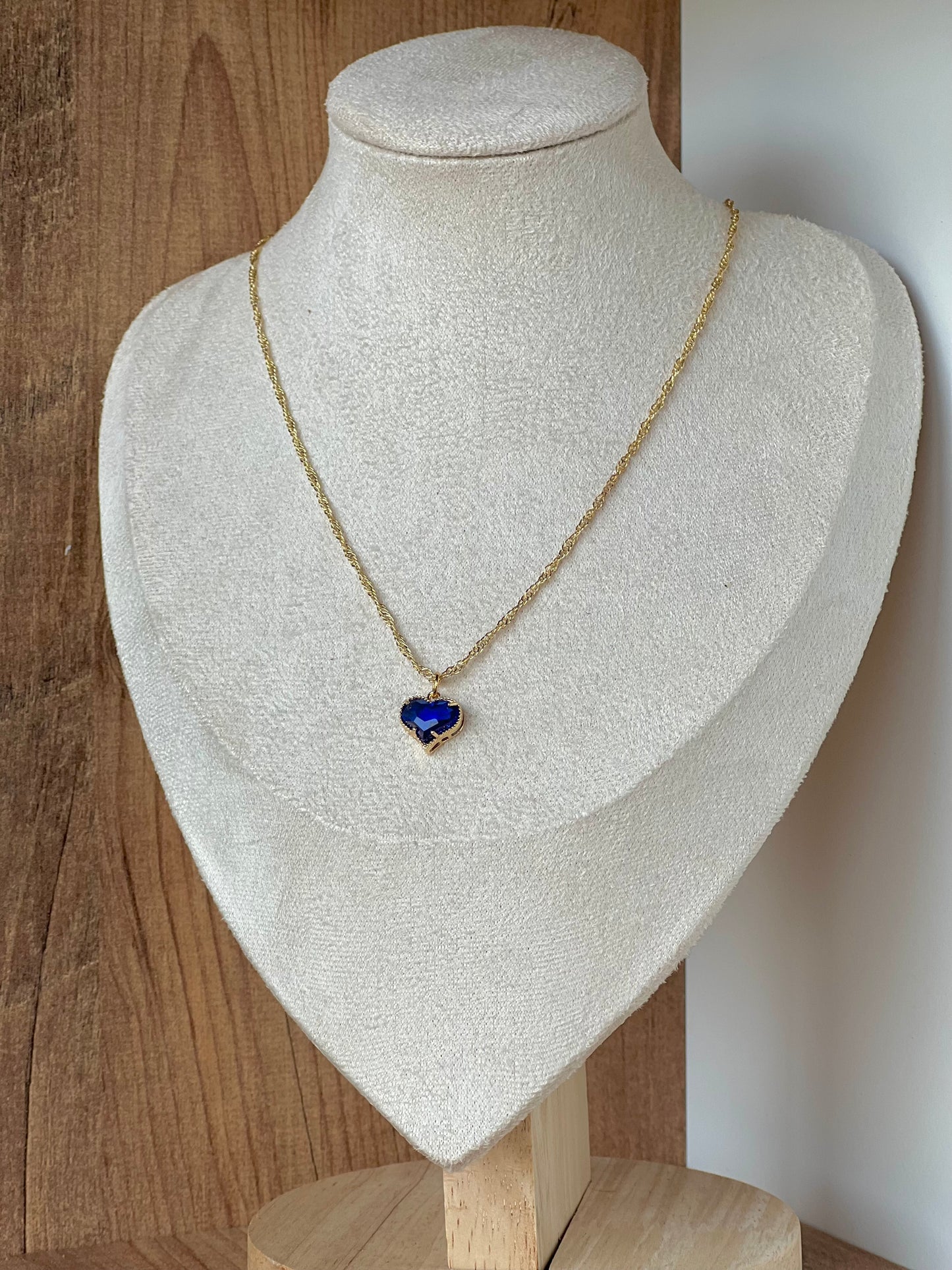 Heart shaped gemstone necklace