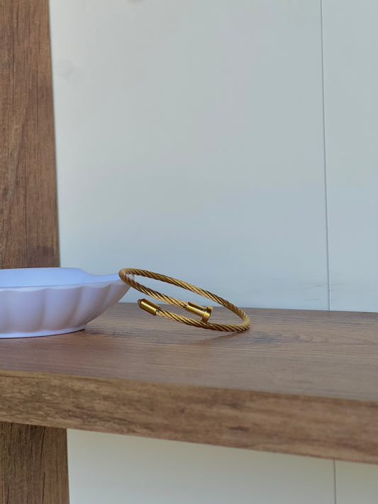 Open bracelet
